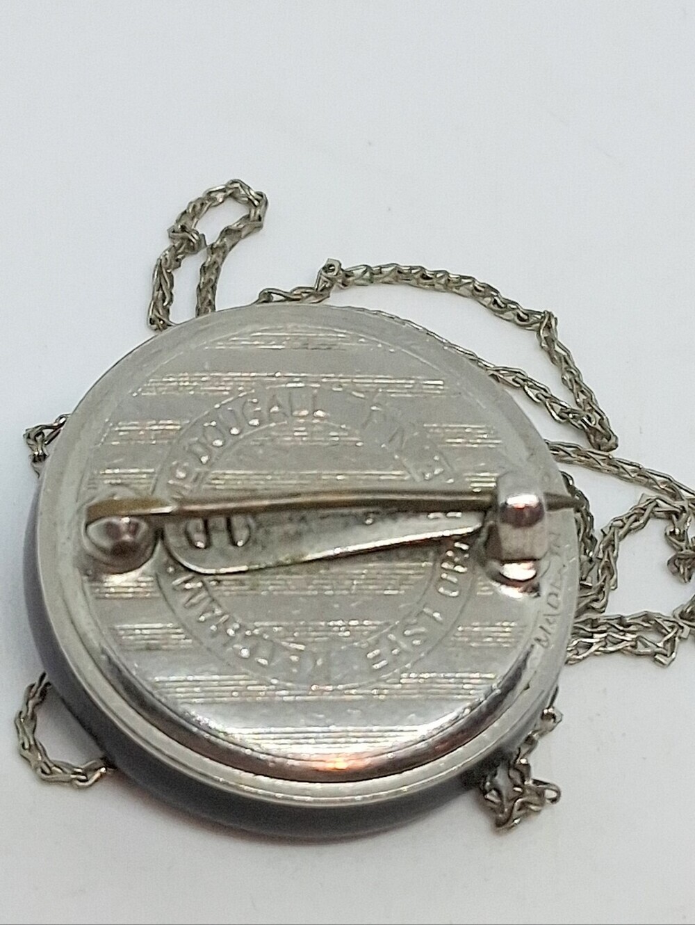 * Vintage Antique Ketcham Mcdougall Retractable Chain Chatelaine Pin Brooch - Picture 5 of 5